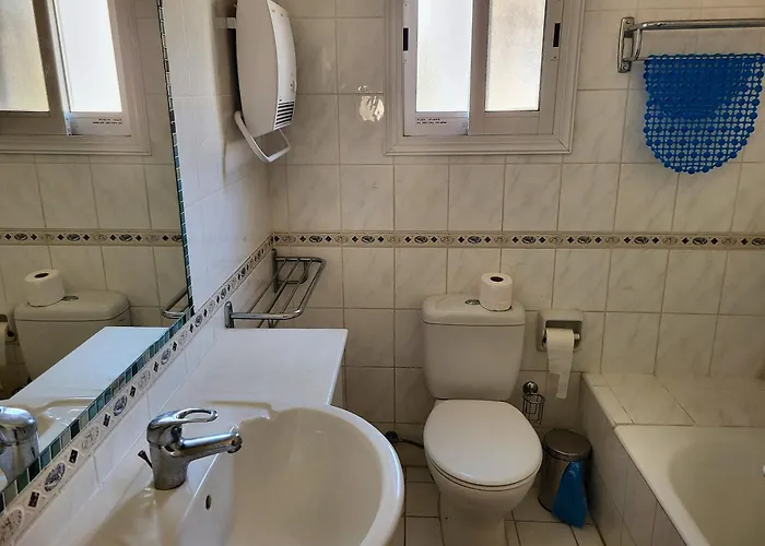 Award-winning 3-bedroom Near